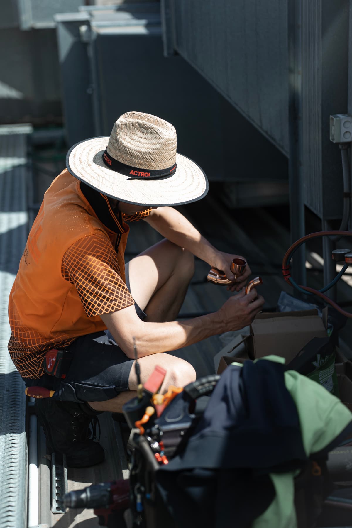 Technical air conditioning diagnostics and repair